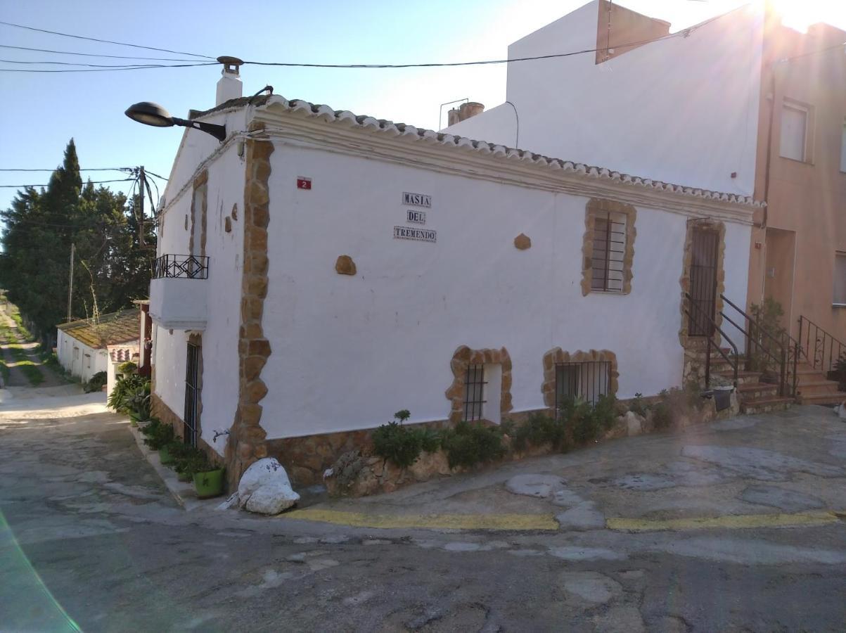 Casa Rural Complex Masia Del Tremendo Y Agroturismo Camarles Exterior photo